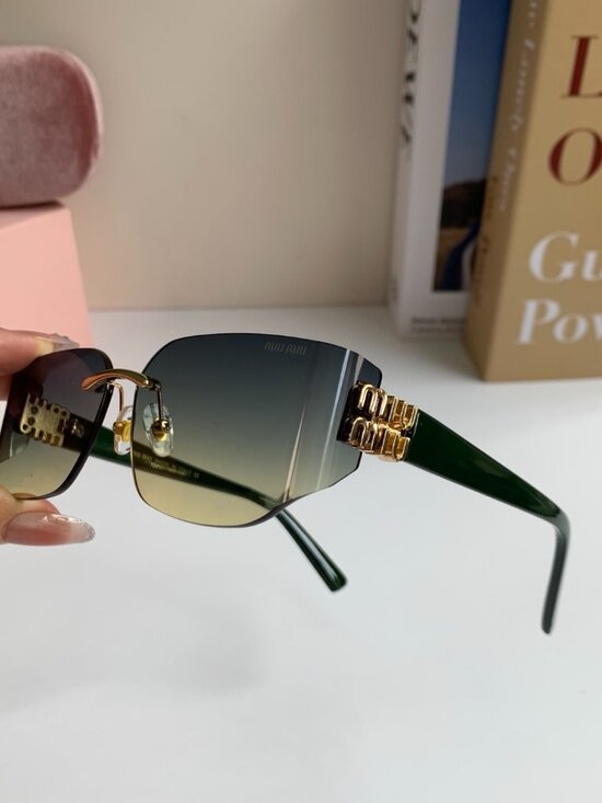 ✅NWT Authentic  MIU MIU Sunglasses